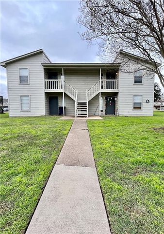 713 Vassar Court B, College Station, TX 77840