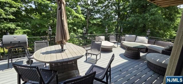 194 Macdonald Drive, Wayne, NJ 07470