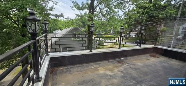 194 Macdonald Drive, Wayne, NJ 07470