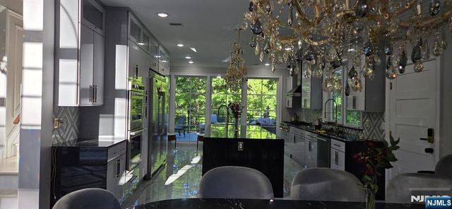 194 Macdonald Drive, Wayne, NJ 07470