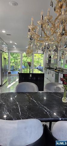 194 Macdonald Drive, Wayne, NJ 07470