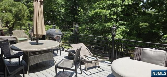 194 Macdonald Drive, Wayne, NJ 07470