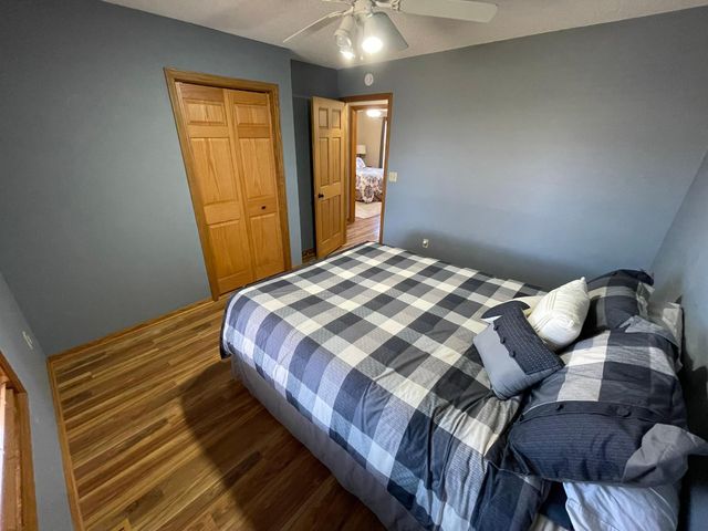 1458 Erickson Drive, Hastings, MN 55033