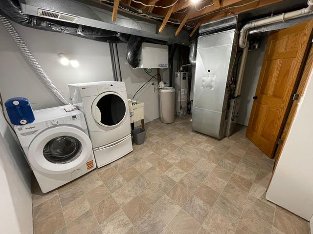 1458 Erickson Drive, Hastings, MN 55033