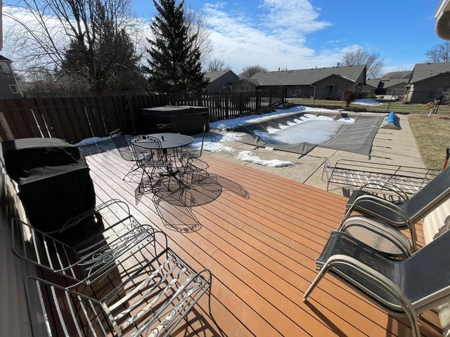 1458 Erickson Drive, Hastings, MN 55033