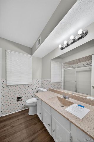 23 Melody Lane S, St Charles, MO 63303