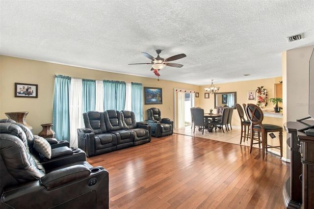 11771 MANGO CROSS COURT, Seffner, FL 33584