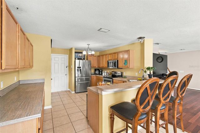 11771 MANGO CROSS COURT, Seffner, FL 33584