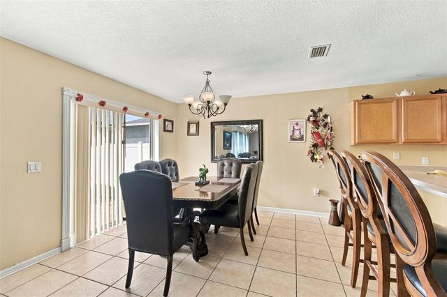 11771 MANGO CROSS COURT, Seffner, FL 33584