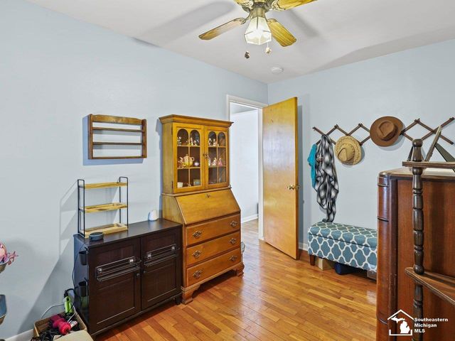 943 Western Avenue, Monroe, MI 48161