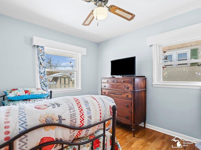 943 Western Avenue, Monroe, MI 48161