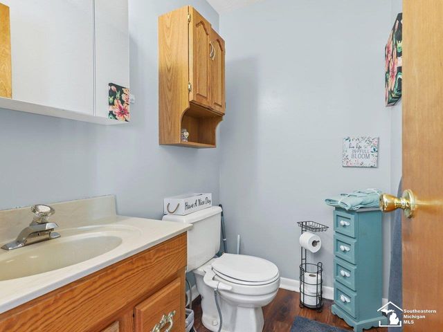 943 Western Avenue, Monroe, MI 48161