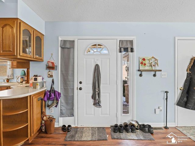 943 Western Avenue, Monroe, MI 48161