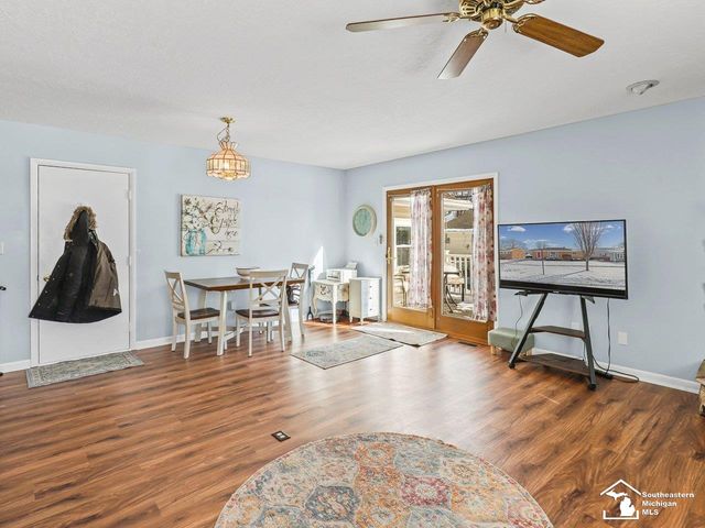 943 Western Avenue, Monroe, MI 48161