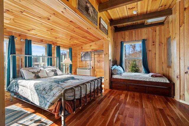 16 Hickory Lane, Campton, KY 41301