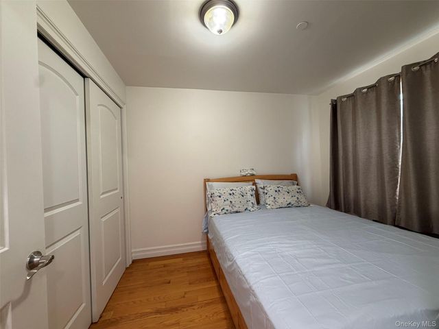 40-45 68th Street 2B, Woodside, NY 11377