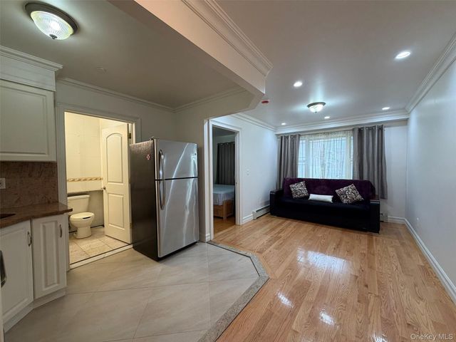 40-45 68th Street 2B, Woodside, NY 11377