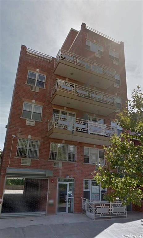 40-45 68th Street 2B, Woodside, NY 11377