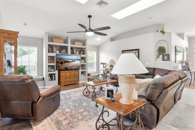 1027 URICO GOLF ROAD, Lady Lake, FL 32159