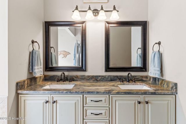 5019 Nester Drive, Southport, NC 28461