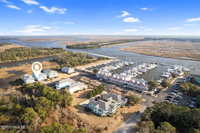 5019 Nester Drive, Southport, NC 28461