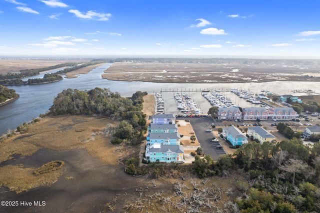 5019 Nester Drive, Southport, NC 28461