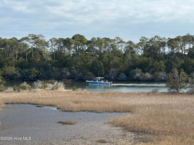 5019 Nester Drive, Southport, NC 28461