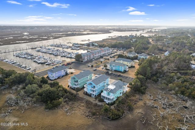 5019 Nester Drive, Southport, NC 28461