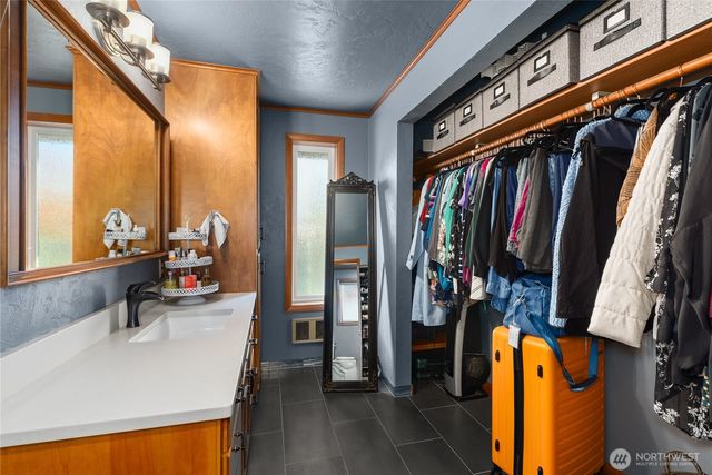 1724 SW Gails Avenue, Chehalis, WA 98532