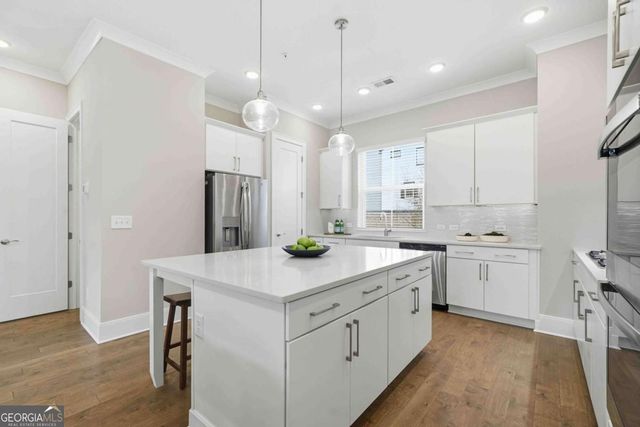 826 S Columbia Drive, Decatur, GA 30030