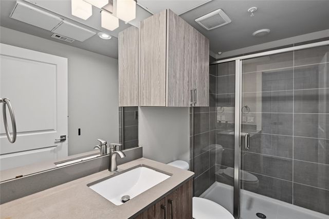 4819 Caroline Street 111, Houston, TX 77004