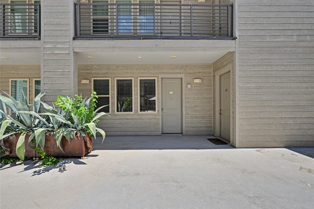 4819 Caroline Street 111, Houston, TX 77004