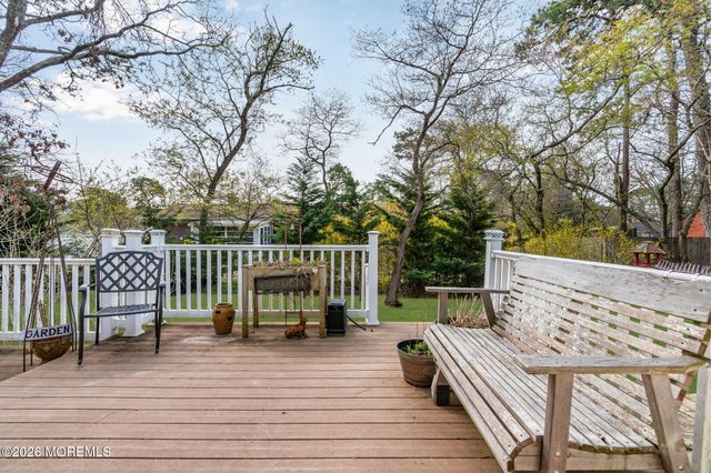 1532 6th Avenue, Toms River, NJ 08757