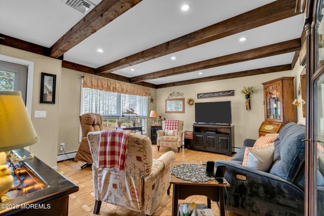 1532 6th Avenue, Toms River, NJ 08757