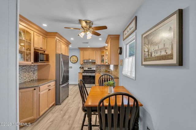 1532 6th Avenue, Toms River, NJ 08757