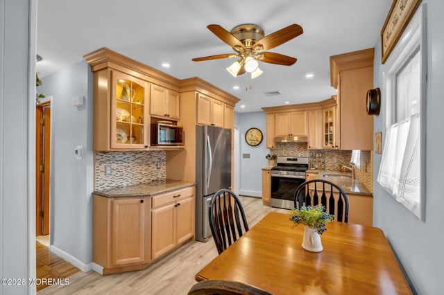 1532 6th Avenue, Toms River, NJ 08757