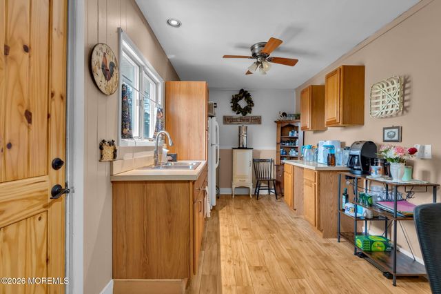 1532 6th Avenue, Toms River, NJ 08757