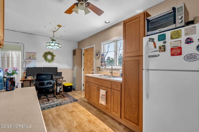 1532 6th Avenue, Toms River, NJ 08757