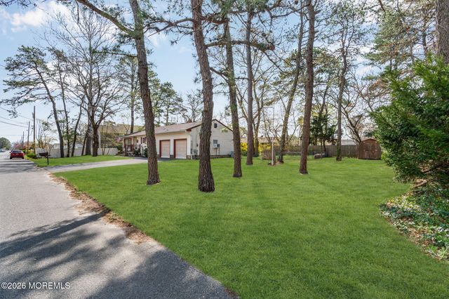 1532 6th Avenue, Toms River, NJ 08757