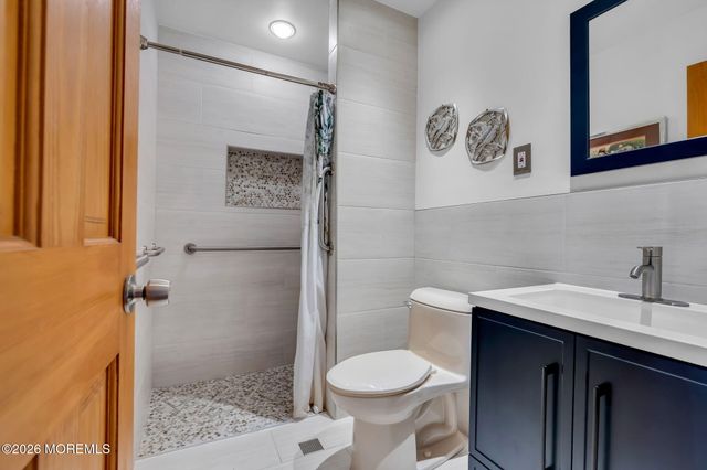 1532 6th Avenue, Toms River, NJ 08757