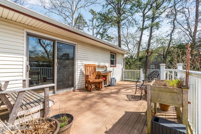 1532 6th Avenue, Toms River, NJ 08757