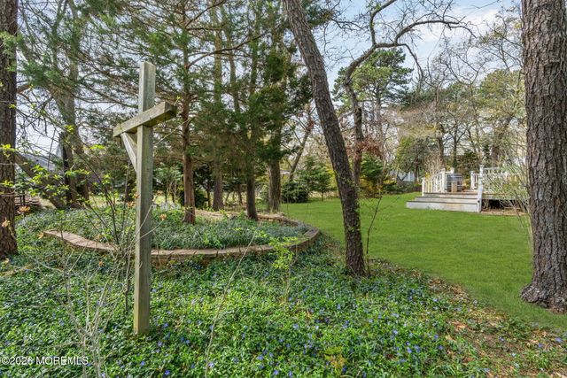 1532 6th Avenue, Toms River, NJ 08757