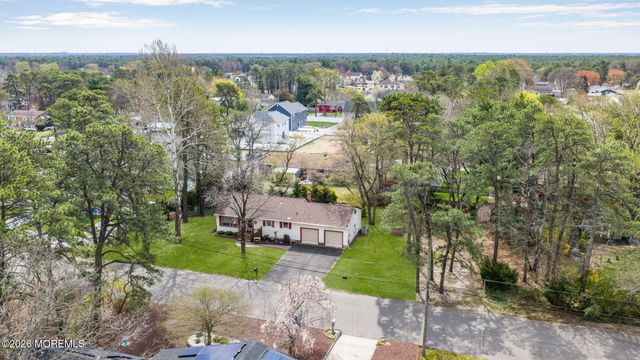 1532 6th Avenue, Toms River, NJ 08757