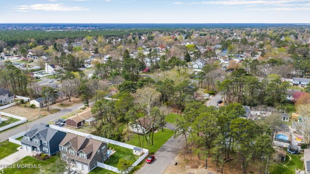 1532 6th Avenue, Toms River, NJ 08757