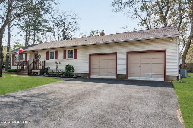 1532 6th Avenue, Toms River, NJ 08757