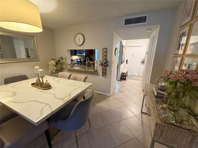 1252 S Military Trl 1415, Deerfield Beach, FL 33442