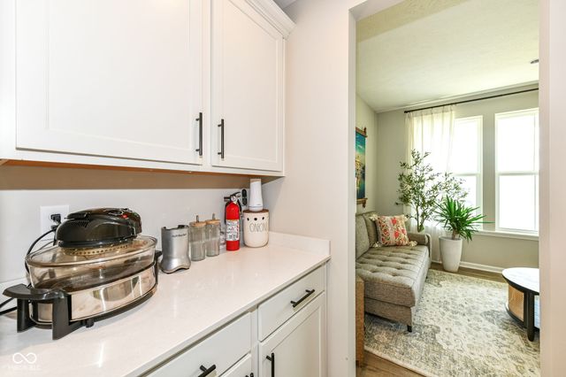 20231 N Pacific Avenue, Westfield, IN 46074