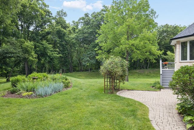 16261 W Ridgewood Drive, Homer Glen, IL 60491