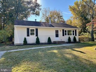 24 GUM PL, Pennsville, NJ 08070