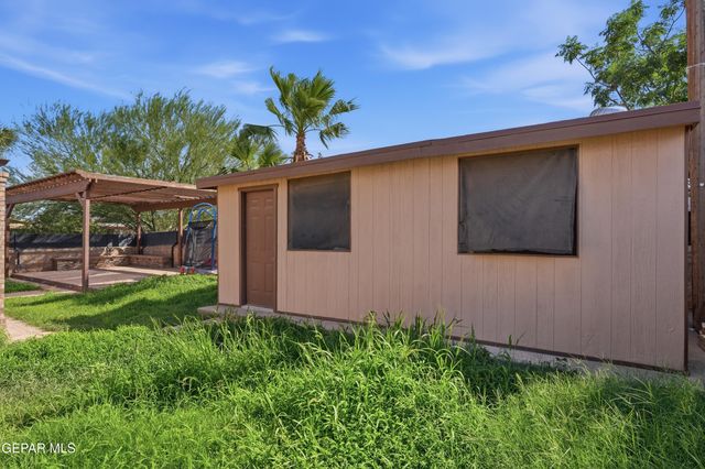7404 MIMOSA Avenue, El Paso, TX 79915